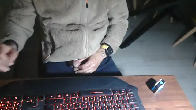 Adri gard online show from April 22, 8:43 pm