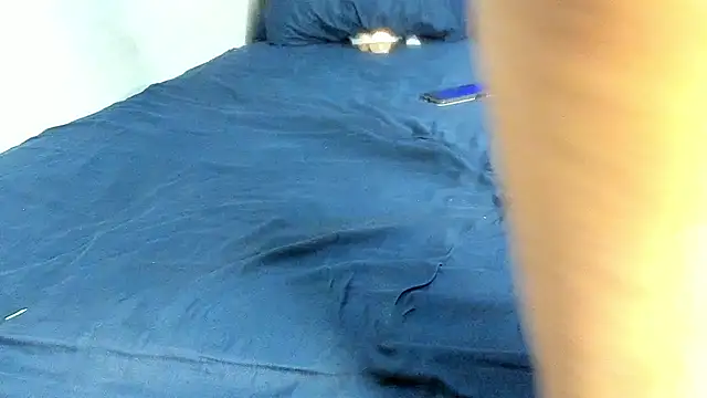 Snapshot of Ariana_Salazar chatting on February 10, 6:20 am Ariana Salazar online show from February 10, 6:20 am