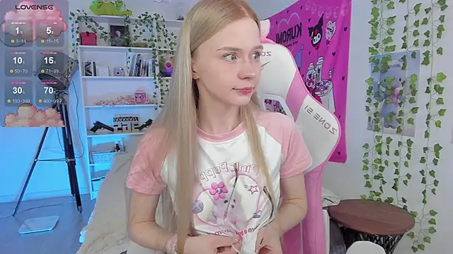 Milia Parker online show from February 24, 2:19 am