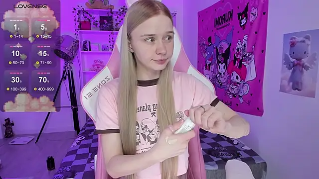 Milia Parker online show from March 19, 10:20 pm