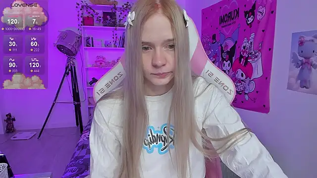 Milia Parker online show from March 22, 12:28 am