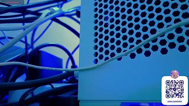 Milia Parker online show from October 8, 12:19 am