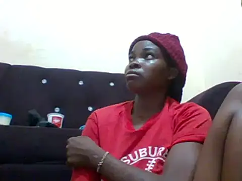 sexxyqueenn22 online show from February 15, 10:10 pm