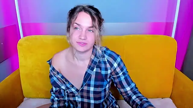 Milka Blond online show from October 21, 9:54 am