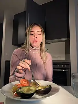 Alirawrz online show from January 15, 8:52 am