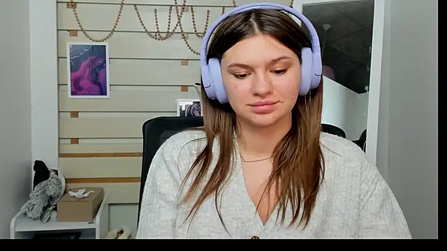 Josephine Kiss online show from January 21, 7:06 pm