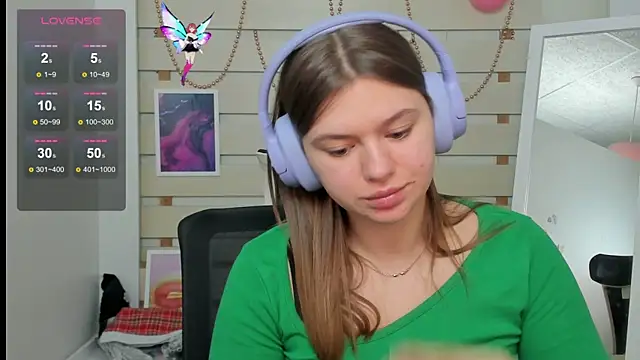 Josephine Kiss online show from March 21, 1:34 pm