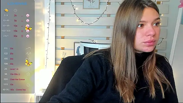 Josephine Kiss online show from October 3, 12:24 pm