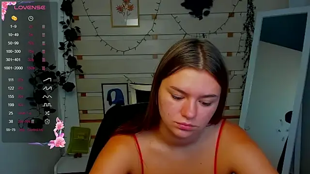 Snapshot of Josephine_Kiss chatting on July 21, 6:27 am Josephine Kiss online show from July 21, 6:27 am