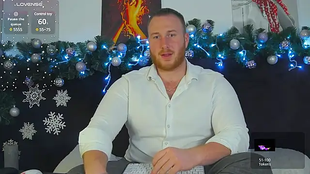 Snapshot of RoddyStill chatting on December 15, 11:23 am RoddyStill online show from December 15, 11:23 am