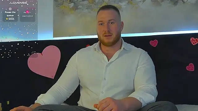 Snapshot of RoddyStill chatting on February 5, 4:47 pm RoddyStill online show from February 5, 4:47 pm