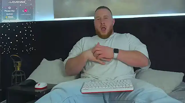 Snapshot of RoddyStill chatting on March 12, 2:12 pm RoddyStill online show from March 12, 2:12 pm