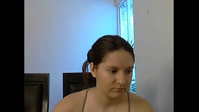 livgomez online show from January 16, 3:02 pm