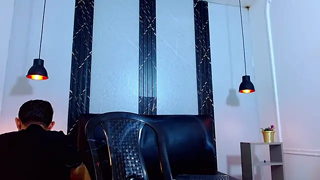 Erick Wall online show from July 25, 1:58 am