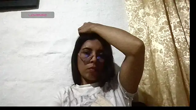 stefany sexxx online show from March 7, 2:08 am