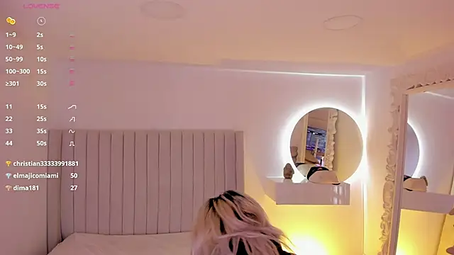 Shelynna azzul online show from March 19, 2:59 am