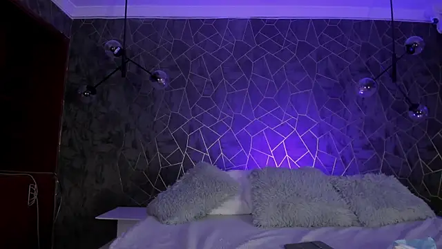 Snapshot of dawa_angels chatting on September 18, 4:14 am dawa angels online show from September 18, 4:14 am