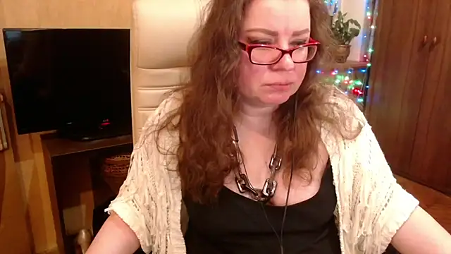 Miss Tress online show from March 14, 7:01 pm