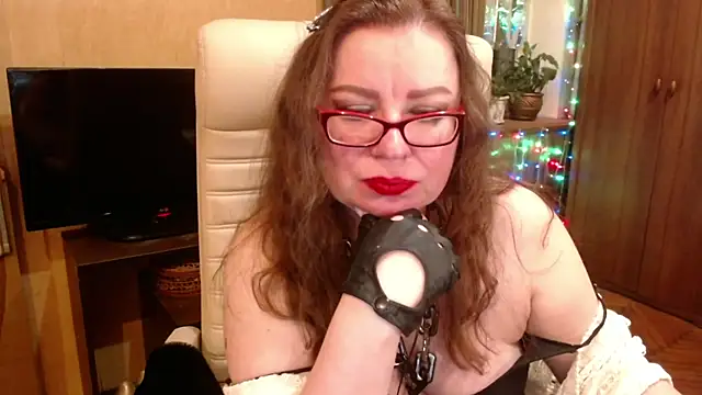 Miss Tress online show from March 15, 1:08 am