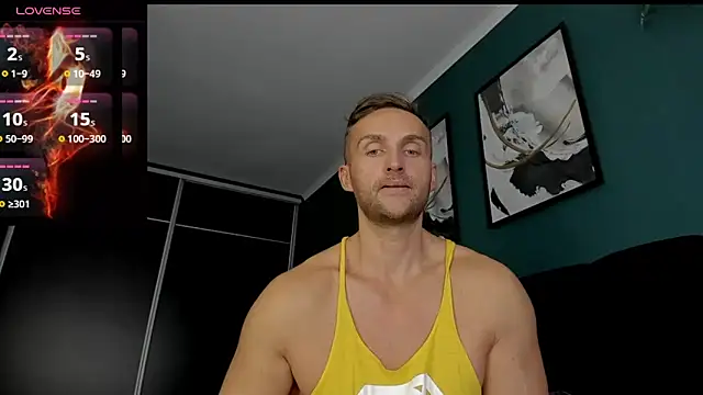 Snapshot of ShawnFucker2 chatting on January 7, 6:48 am ShawnFucker2 online show from January 7, 6:48 am