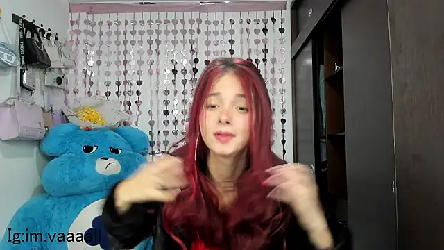 lucyy tay online show from January 28, 10:01 pm