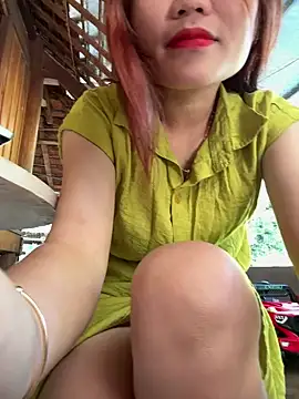 Emily 9xx online show from December 3, 2:47 am