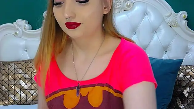 ArielBurn online show from February 8, 7:59 pm