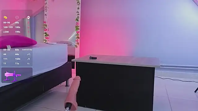 AllisonRoberts  online show from May 25, 11:38 am