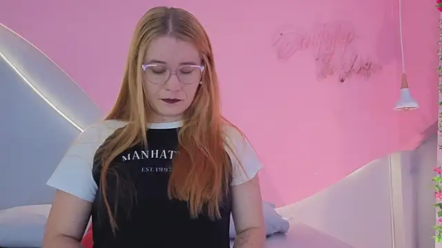 AllisonRoberts  online show from June 3, 11:24 am