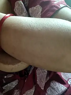 cuteyqueen online show from December 10, 10:17 am