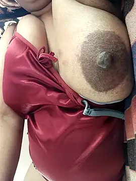 cuteyqueen online show from February 17, 10:07 am