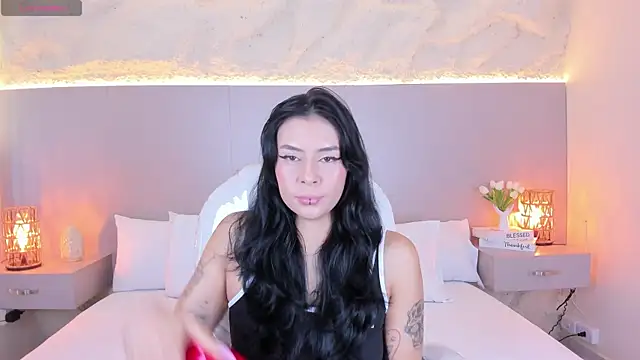 JessyEvans online show from April 16, 7:25 pm