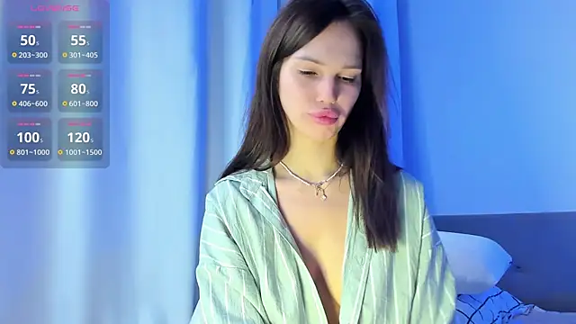 lookkeyhole online show from October 26, 7:09 pm