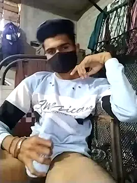 Snapshot of Yasha_14C_Creator chatting on January 3, 10:52 am Yasha 14C Creator online show from January 3, 10:52 am