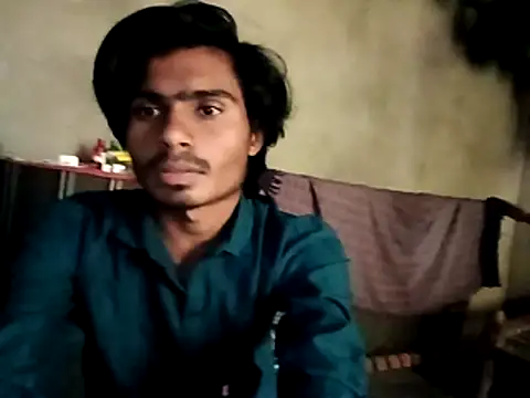 Snapshot of Yasha_14C_Creator chatting on December 1, 4:39 am Yasha 14C Creator online show from December 1, 4:39 am