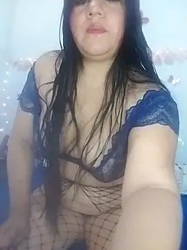 Snapshot of keterinjones--11 chatting on November 7, 2:11 am keterinjones--11 online show from November 7, 2:11 am