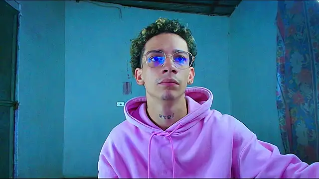 mateodeamjo online show from February 6, 12:19 pm