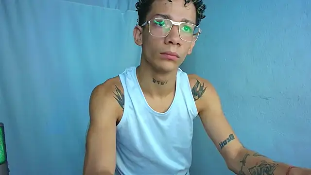 mateodeamjo online show from April 23, 4:24 am