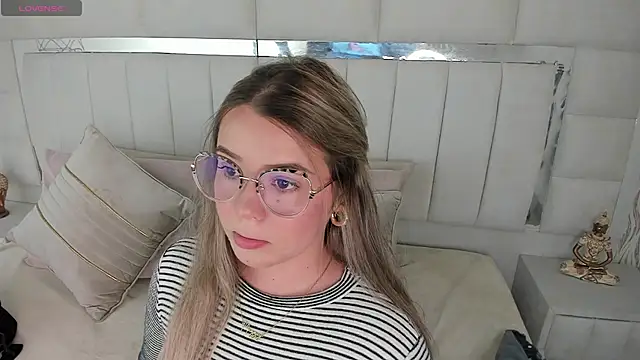 1m dalhia online show from February 20, 8:25 pm