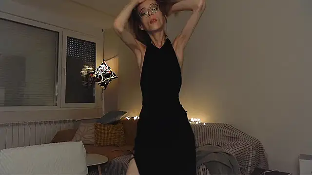 Snapshot of amber_quell_here chatting on May 14, 4:25 pm amber quell here online show from May 14, 4:25 pm