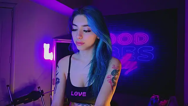 AriaVoss online show from January 11, 2:52 am