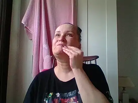  squirty cum lady  online show from March 13, 7:42 am