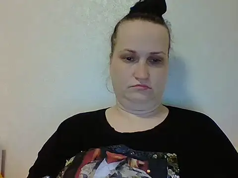  squirty cum lady  online show from March 13, 9:05 pm