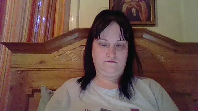  squirty cum lady  online show from April 19, 6:10 pm