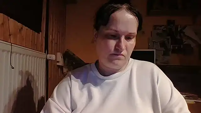  squirty cum lady  online show from June 23, 7:12 pm