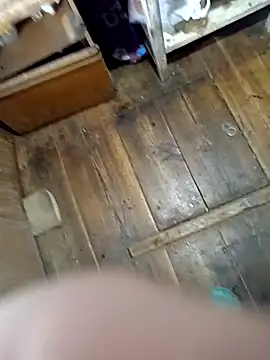 Snapshot of NochnoyGest chatting on September 19, 1:23 pm NochnoyGest online show from September 19, 1:23 pm