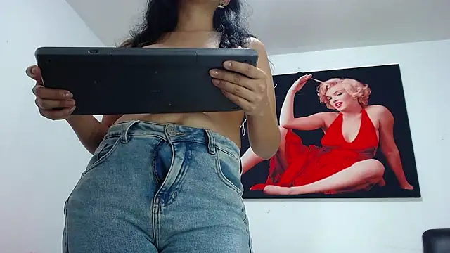 Amelia Debora Antonella online show from March 13, 6:56 pm