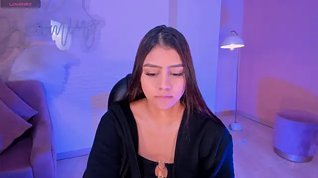 AllyJensen online show from February 5, 9:15 am