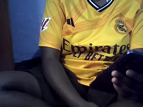 Snapshot of skinnysexynaughty chatting on October 7, 6:05 pm skinnysexynaughty online show from October 7, 6:05 pm