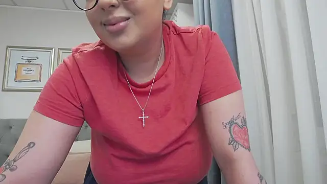 BustyAllyy online show from March 21, 6:22 pm